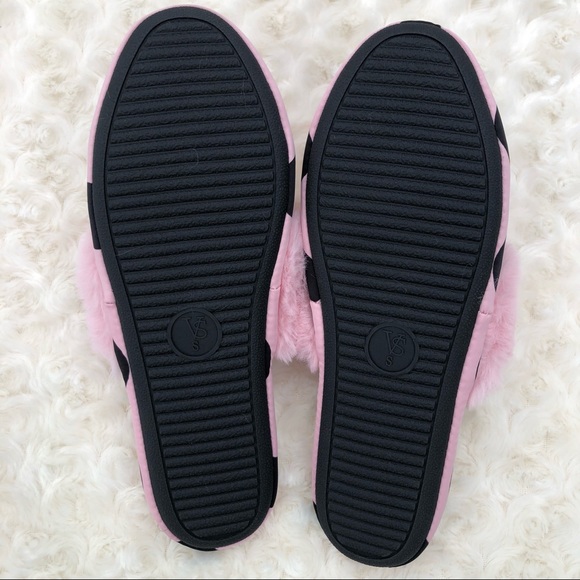 Victoria Secret Polka Dot Satin Slippers - Picture 6 of 6